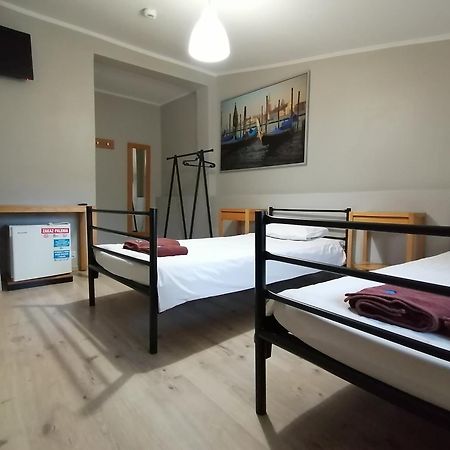 Hostel CENTRUM Radom Buitenkant foto
